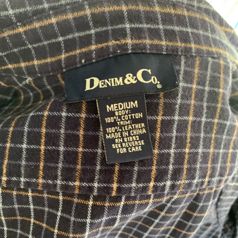 Flannel - Picture 7 of 8
